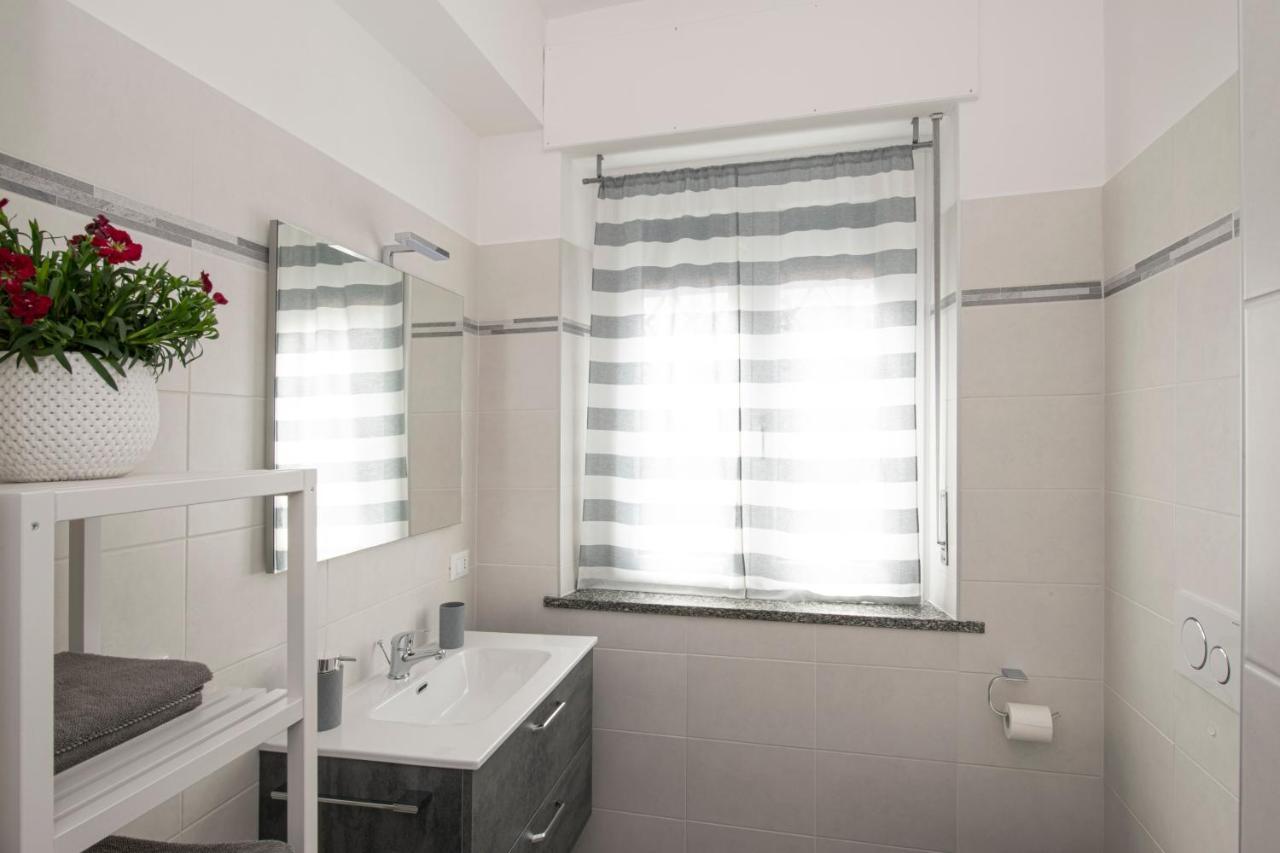Apartments Mihaela 2 Бавено Екстериор снимка